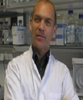 Dr. Matthias Giese